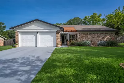 1302 Hemphill Drive, Cleburne, TX 76033 - Photo 1