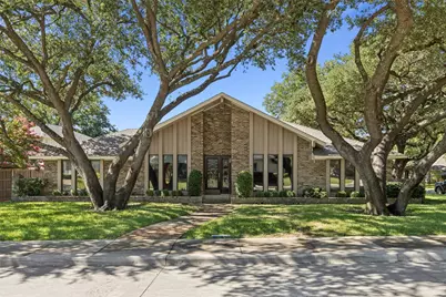 9204 Heatherdale Drive, Dallas, TX 75243 - Photo 1