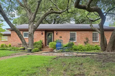 702 Thompson Drive, Richardson, TX 75080 - Photo 1