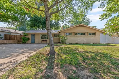 3622 Windsor Street, Irving, TX 75062 - Photo 1