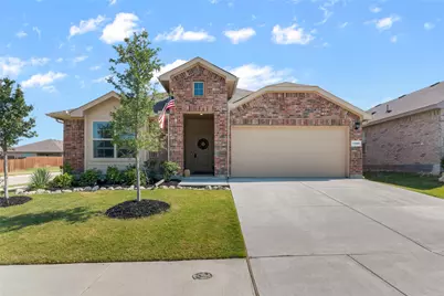 1380 Dillard Creek Drive, Fort Worth, TX 76247 - Photo 1