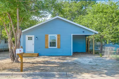 710 12th Street, Mineral Wells, TX 76067 - Photo 1