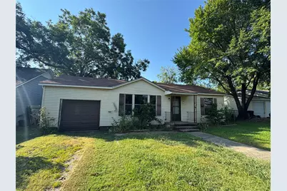 110 W Ash Street, Elm Mott, TX 76640 - Photo 1