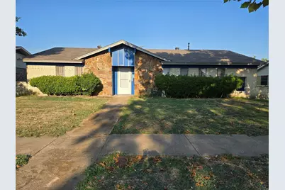 906 Walnut Parkway, Garland, TX 75042 - Photo 1
