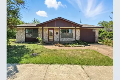 604 E Gentry, Hamilton, TX 76531 - Photo 1