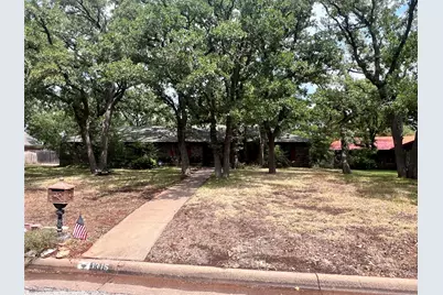 1315 Roanoake Drive, Graham, TX 76450 - Photo 1