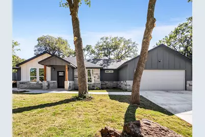 431 Oakhill Drive, Denton, TX 76201 - Photo 1