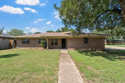 409 Delview Drive, Lacy Lakeview, TX 76705 - Photo 1