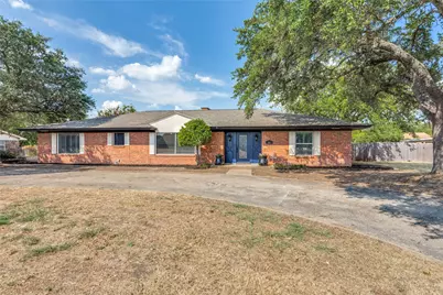 202 Mockingbird Lane, Weatherford, TX 76086 - Photo 1