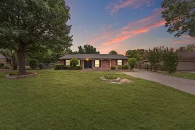 814 Nature Drive, Duncanville, TX 75116 - Photo 1