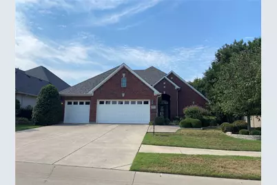 9909 Grandview Drive, Denton, TX 76207 - Photo 1