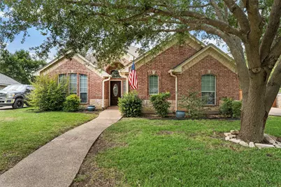 301 Canterbury Road, Waco, TX 76712 - Photo 1