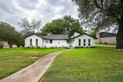 300 Brookwood Drive, DeSoto, TX 75115 - Photo 1