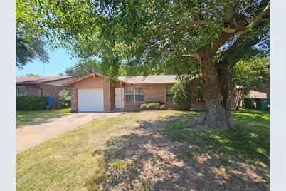 736 Lisa Lane, Cedar Hill, TX 75104 - Photo 1