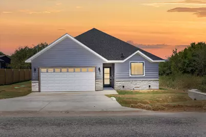 810 Ports O Call Drive, Granbury, TX 76048 - Photo 1