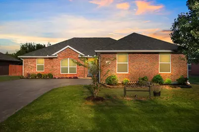 326 Fox Hollow Drive, Red Oak, TX 75154 - Photo 1