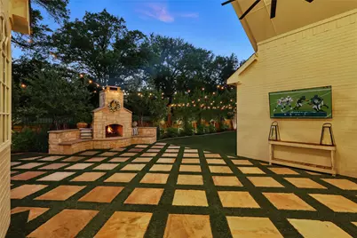 811 Big Sky Way, Argyle, TX 76226 - Photo 1