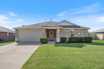 107 Shady Creek Lane, Terrell, TX 75160 - Photo 1