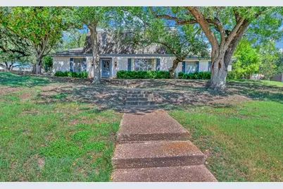 1133 Forest Grove Drive, Woodway, TX 76712 - Photo 1