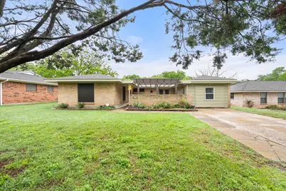 806 Marigold Drive, Cedar Hill, TX 75104 - Photo 1