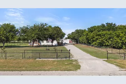 18950 Doubletree Drive, Justin, TX 76247 - Photo 1