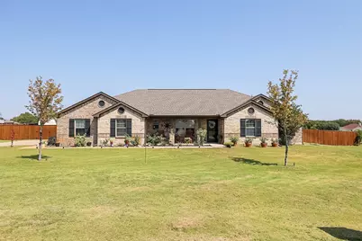 8225 Harvest Drive, Grandview, TX 76050 - Photo 1