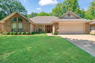 405 NE 32nd Street, Paris, TX 75460 - Photo 1