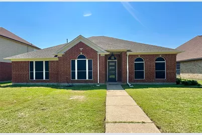 1225 Woodthorpe Drive, Mesquite, TX 75181 - Photo 1