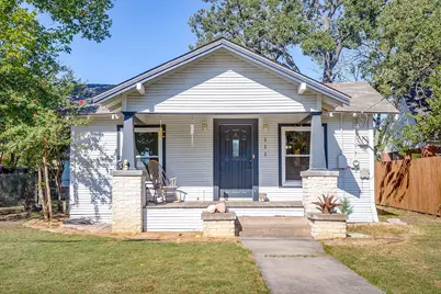 111 N Lamar Street, Weatherford, TX 76086 - Photo 1