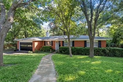 311 Sharron Drive, Woodway, TX 76712 - Photo 1