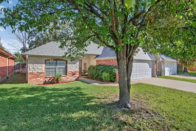 1001 Austin Court, Weatherford, TX 76086 - Photo 1