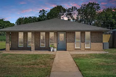 1801 E Crosby Road, Carrollton, TX 75006 - Photo 1