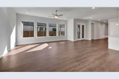 2075 Emerald Grove Drive, Arlington, TX 76005 - Photo 23