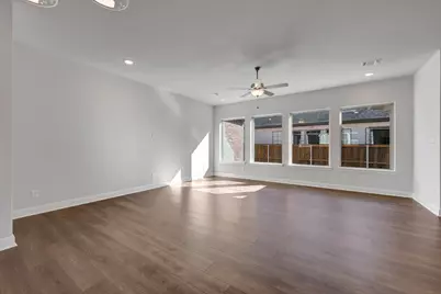 2075 Emerald Grove Drive, Arlington, TX 76005 - Photo 25