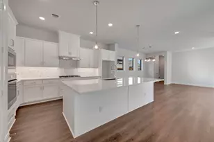 2075 Emerald Grove Dr, Arlington, TX 76005 - Photo 7