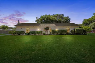 749 Castleman Creek Road, Hewitt, TX 76643 - Photo 1