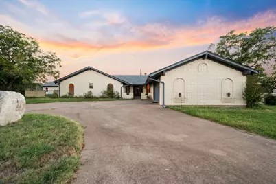 105 Riverside Drive, Mineral Wells, TX 76067 - Photo 1
