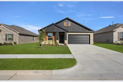 1906 Cheyenne Drive, Cleburne, TX 76033 - Photo 1