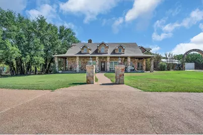 2300 N Rock Creek Road, Waco, TX 76708 - Photo 1