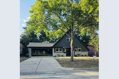 324 Lena Lane, Burleson, TX 76028 - Photo 1