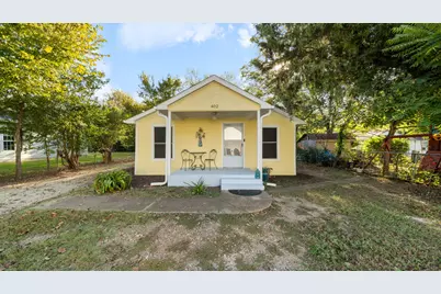 402 N Nash Street, Kaufman, TX 75142 - Photo 1