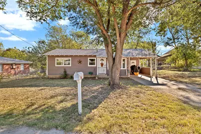 506 Chilton Street, Weatherford, TX 76086 - Photo 1