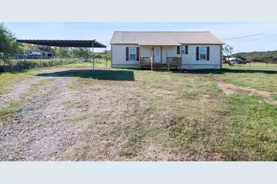 825 Oaks Crossing Road, Mineral Wells, TX 76067 - Photo 1