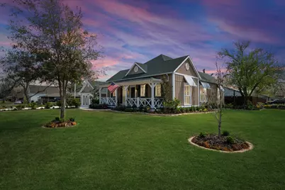 301 E Division Street, Pilot Point, TX 76258 - Photo 1