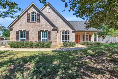 1014 Griffith Avenue, Terrell, TX 75160 - Photo 1