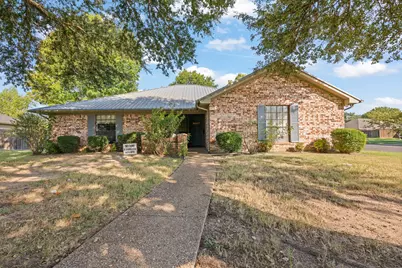 1602 Murry Drive, Cleburne, TX 76033 - Photo 1