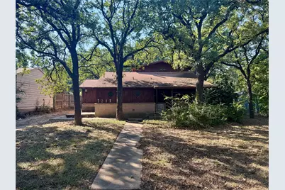 1211 Lindsey Street, Denton, TX 76205 - Photo 1