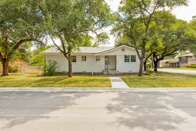 5700 Starling Circle, Haltom City, TX 76117 - Photo 1