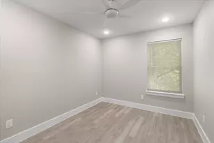 2644 Hutchinson St, Fort Worth, TX 76106 - Photo 15