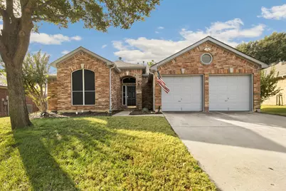 3202 Berkshire Lane, Corinth, TX 76210 - Photo 1